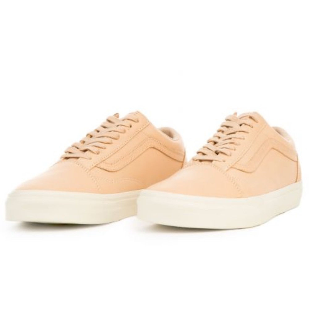 Women’s Vans Old Skool Leather Sneakers (Tan)